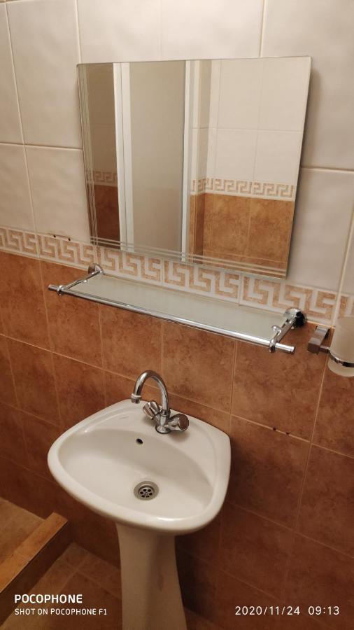 Unique Location Apartment With Parking Burgas Stad Buitenkant foto