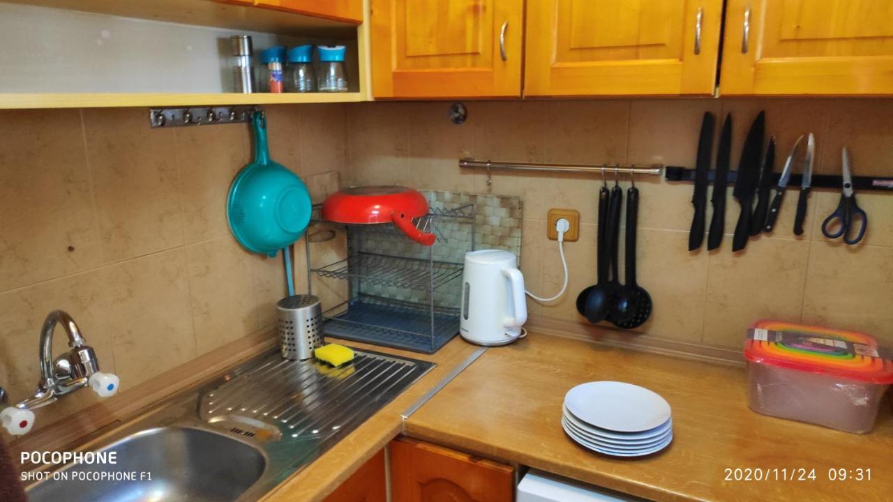 Unique Location Apartment With Parking Burgas Stad Buitenkant foto