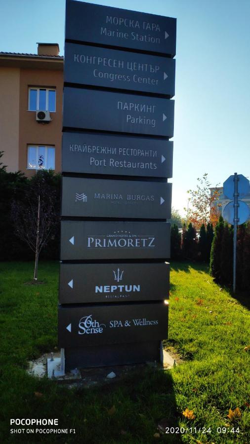 Unique Location Apartment With Parking Burgas Stad Buitenkant foto